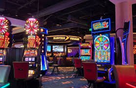 Antarmuka aplikasi livetotobet menampilkan tabel live roulette dengan dealer profesional